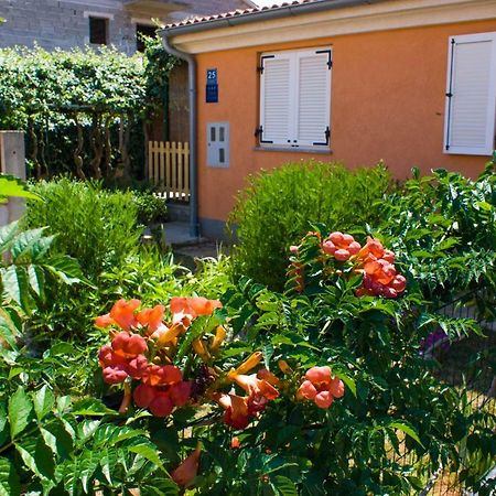 Apartmani Arijana Medulin Exterior foto
