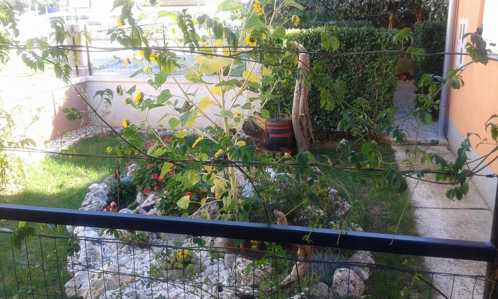 Apartmani Arijana Medulin Exterior foto
